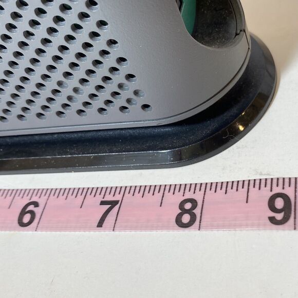 Motorola MG7550 16x4 Cable Modem Plus AC1900 WiFi Router Modem Combo - Picture 9 of 10